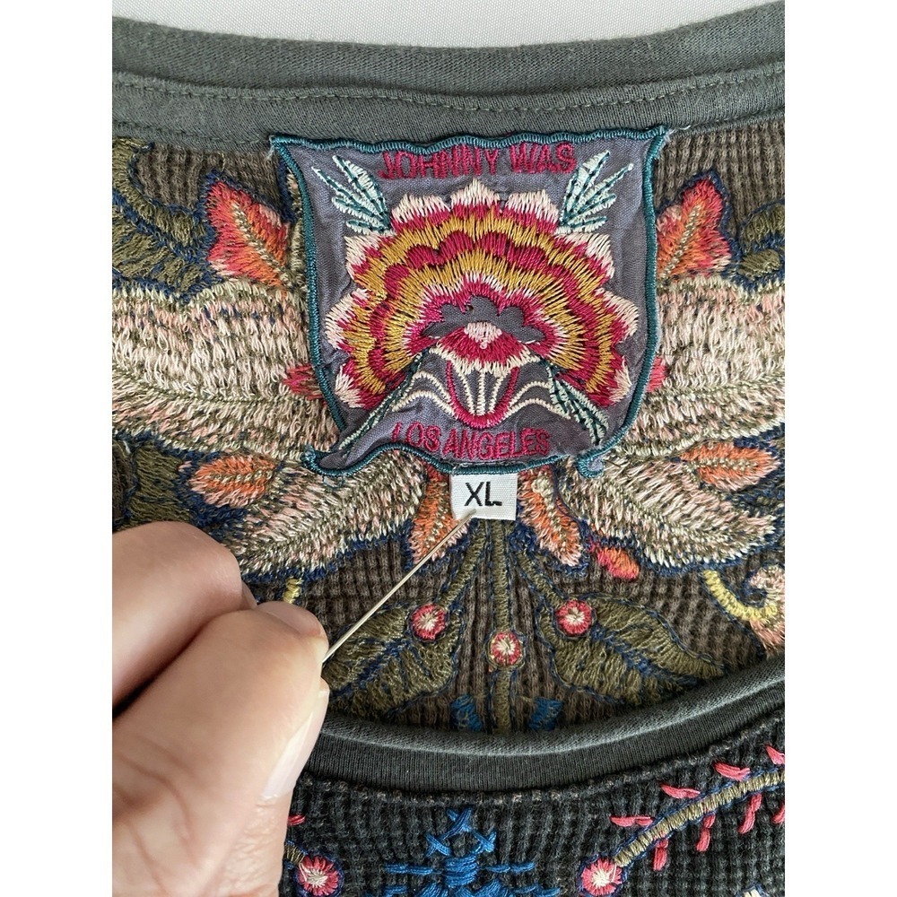 Johnny Was Floral Embroidered Camo Waffle Thermal Top Boho Cottagecore XL - Picture 5 of 15